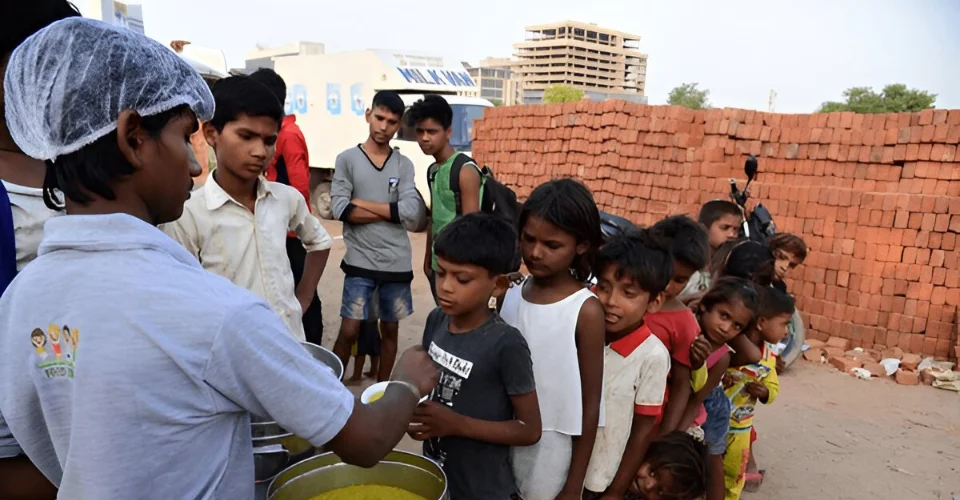 Support-Poor-People-Mumbai